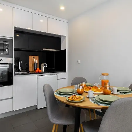 Whome Center Comfort & Stylishly Furnished Porto